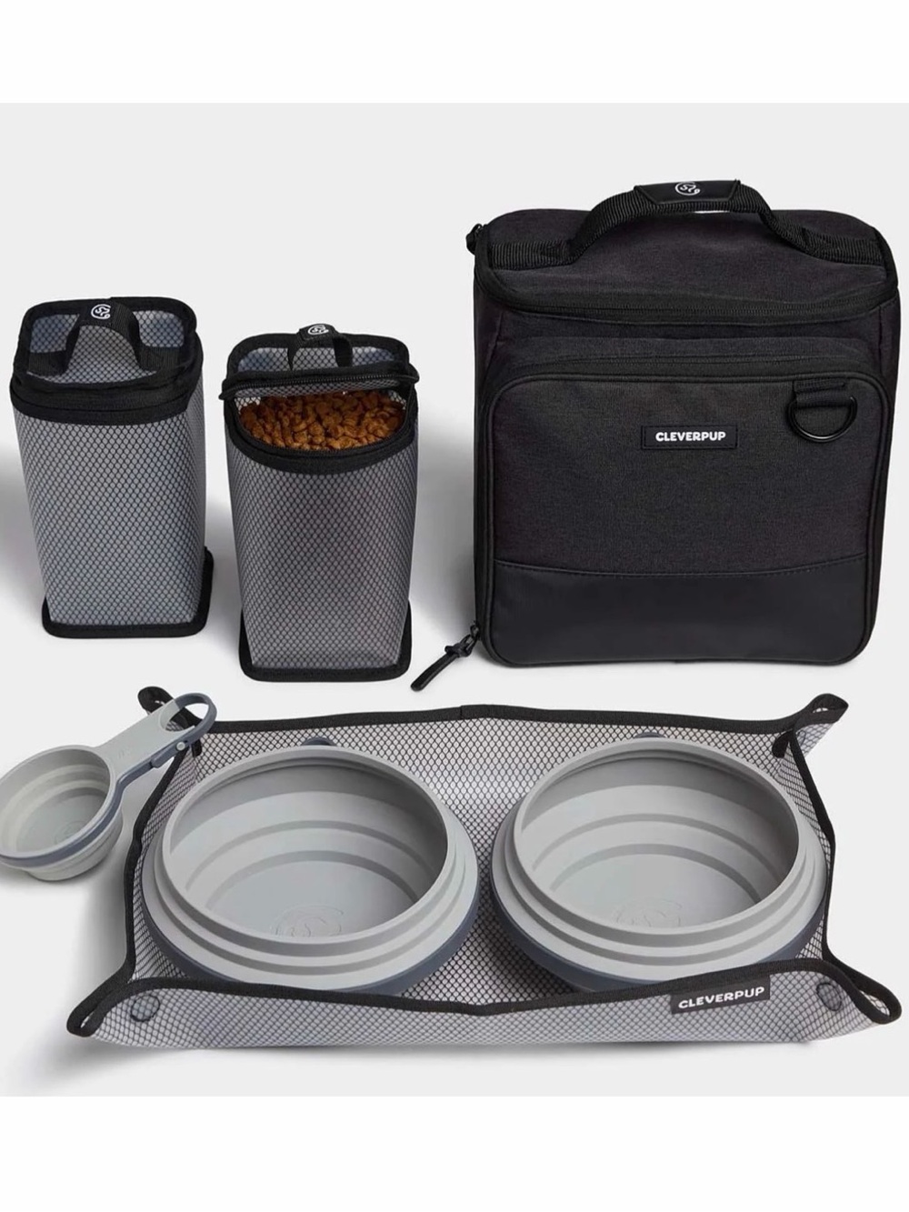 NWT Large Bistro Box Dog Food Travel Kit